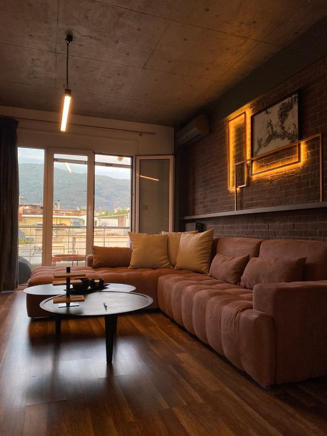 The Grey Apartments Volos Buitenkant foto